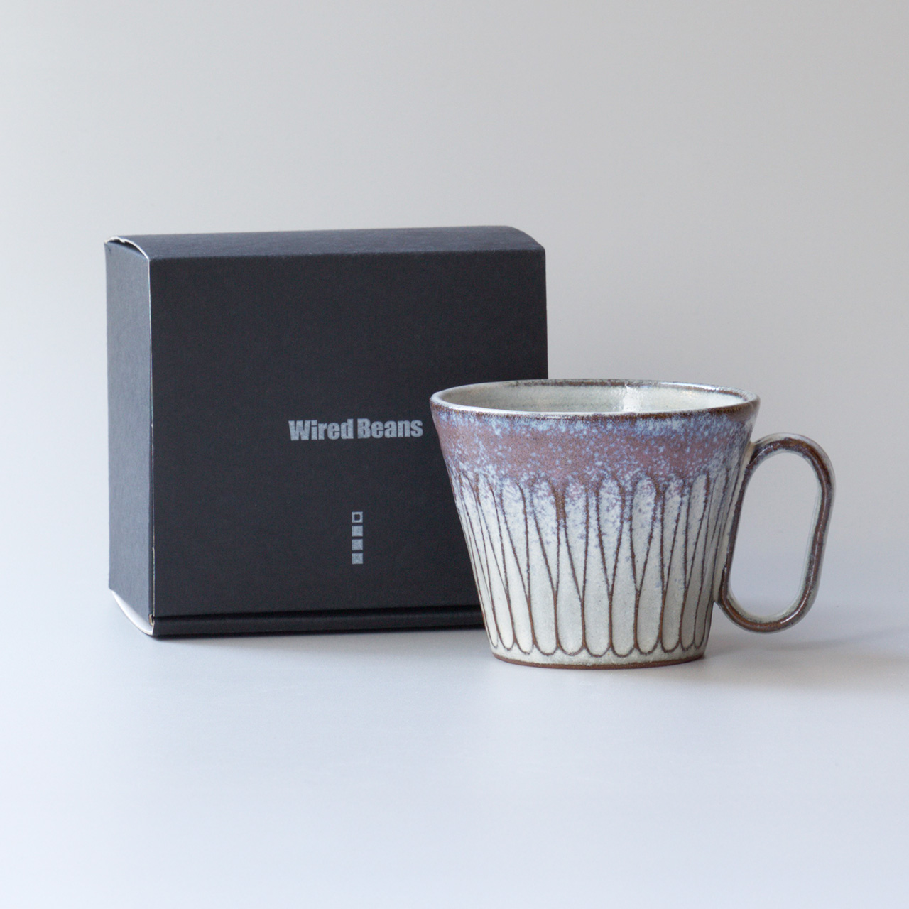 Wired Beans ワイヤードビーンズ 生涯を添い遂げるマグ 丹波焼 しのぎ パープル 生涯補償付き マグカップ コーヒーカップ 陶器 日本製 職人 手づくり 兵庫 大熊窯 image number 1
