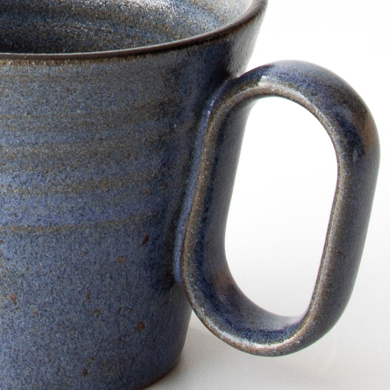 生涯を添い遂げるマグ 内原野焼 陽和工房 ペアセット 卯の花・群青 ギフトボックス入り 卯の花・群青 large image number 8