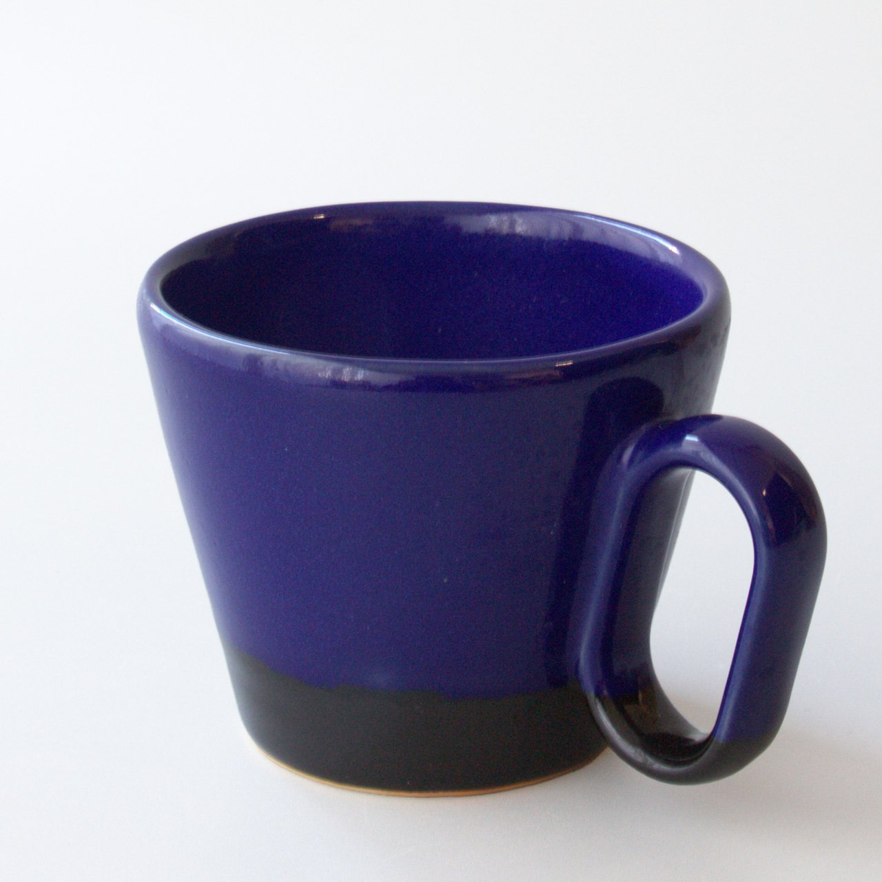 【杉箱入り】生涯を添い遂げるマグ 薩摩焼 帖佐窯 瑠璃釉 黒薩摩 瑠璃釉 large image number 3