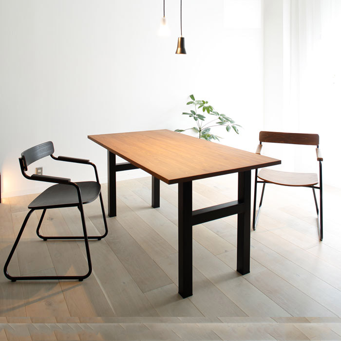 ［岩手］ふるさとの木で生まれる家具 テーブル 赤松 チーク（1200サイズ）  large image number 1