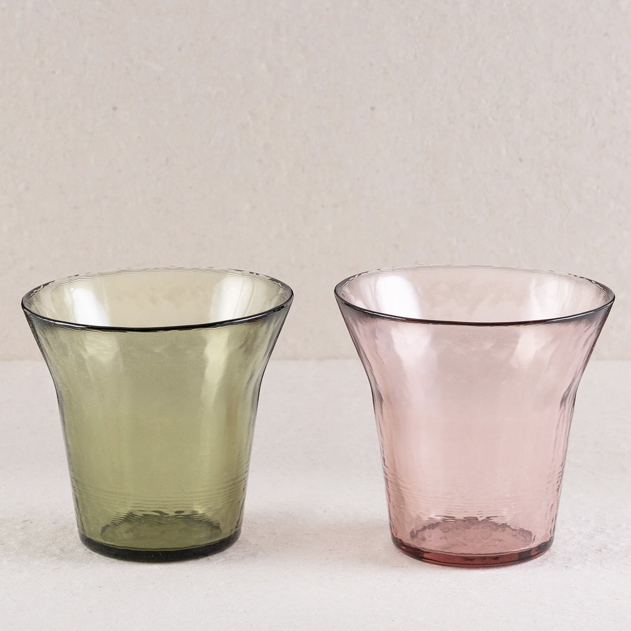 生涯を添い遂げるグラス タンブラー （津軽びいどろ） ペアセット グリーン・ピンク ギフトボックス入り
