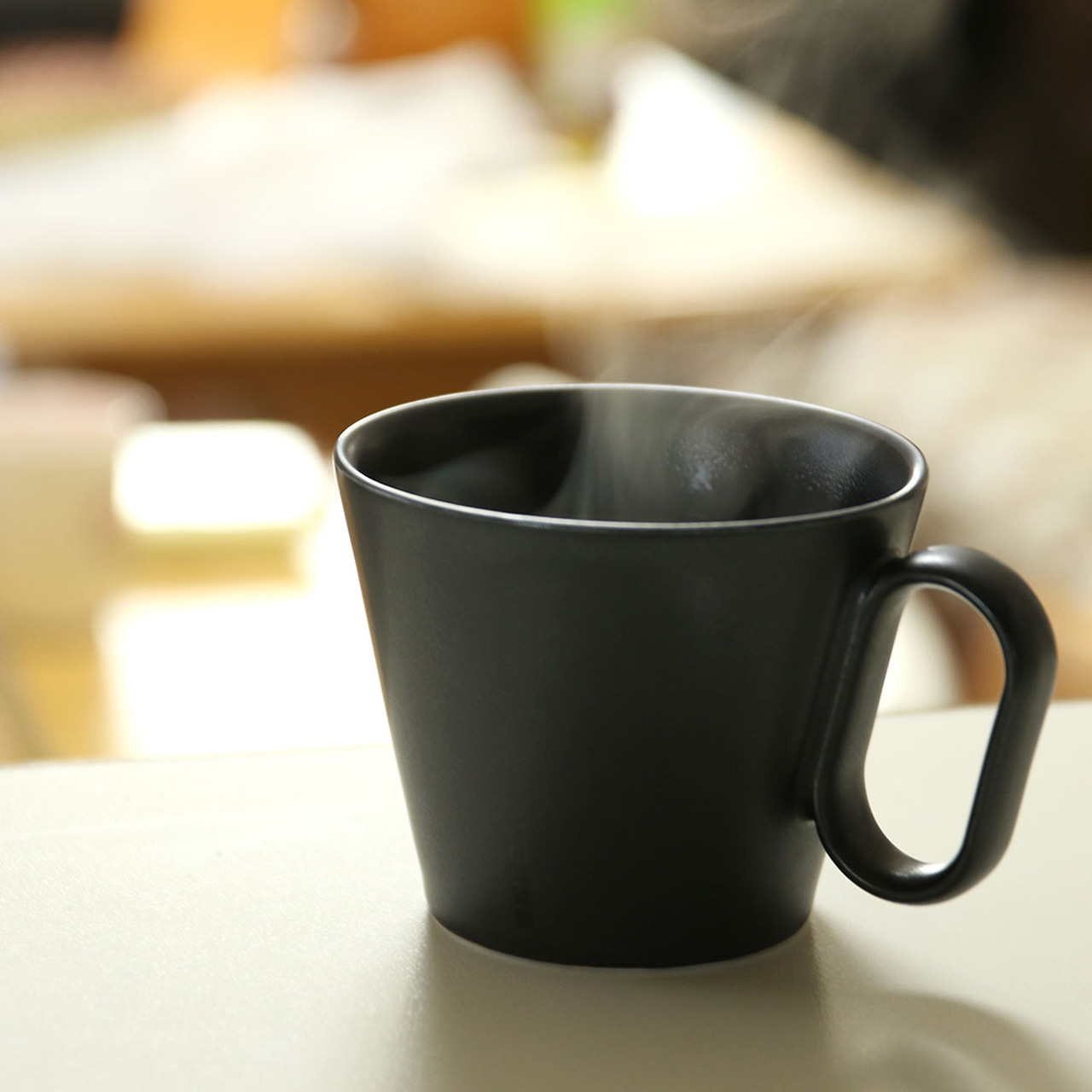 生涯を添い遂げるマグ 有田焼 レギュラー ブラックマット マグカップ コーヒーカップ 磁器 日本製 佐賀 image number 3