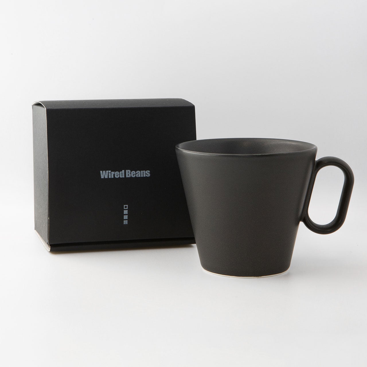 生涯を添い遂げるマグ 有田焼 ラージ ブラックマット マグカップ コーヒーカップ 磁器 日本製 佐賀 image number 3