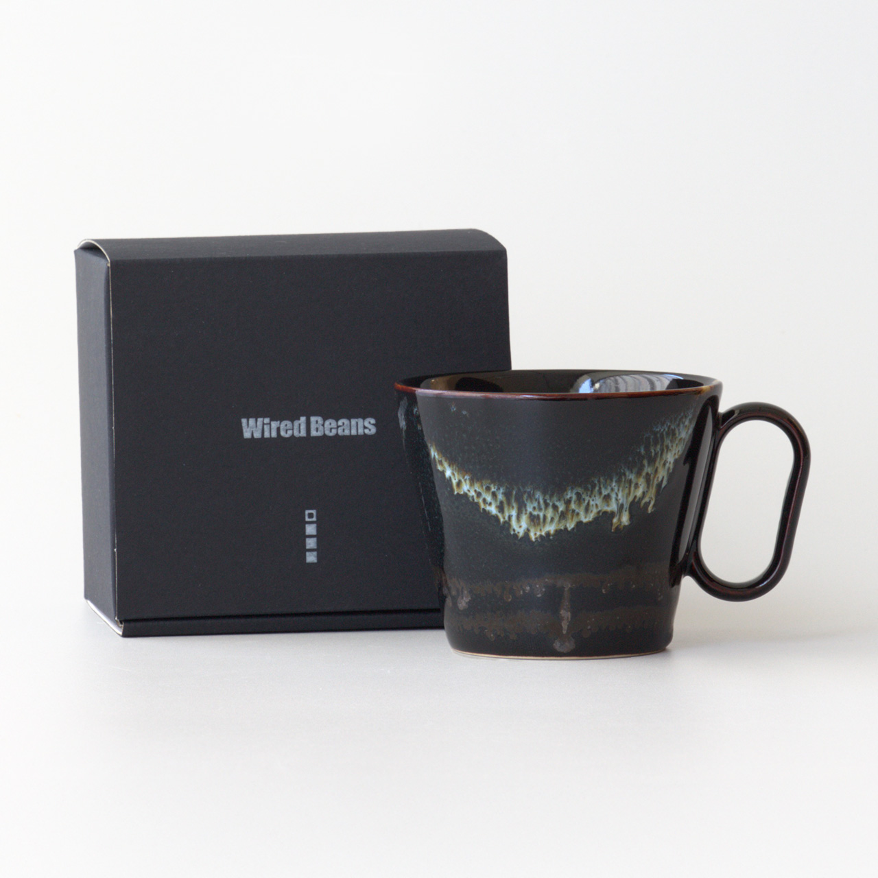 生涯を添い遂げるマグ 小峰焼 八衛門窯 ブラック  large image number 1