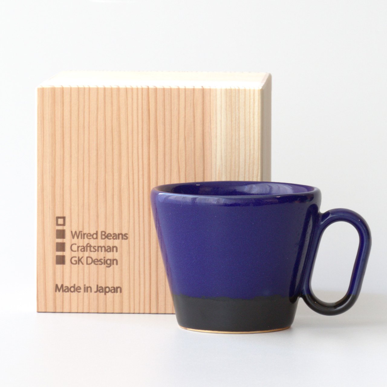 【杉箱入り】生涯を添い遂げるマグ 薩摩焼 帖佐窯 瑠璃釉 黒薩摩