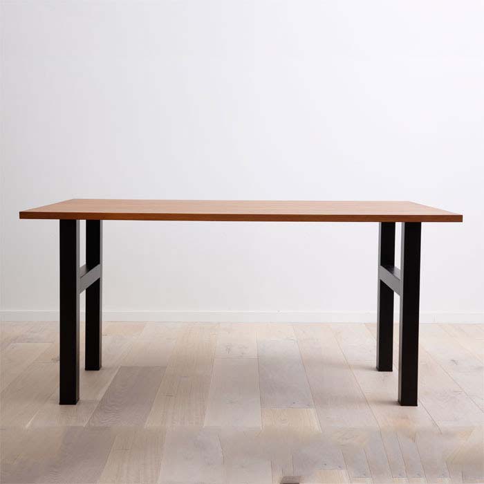 ［岩手］ふるさとの木で生まれる家具 テーブル 赤松 チーク（1200サイズ）