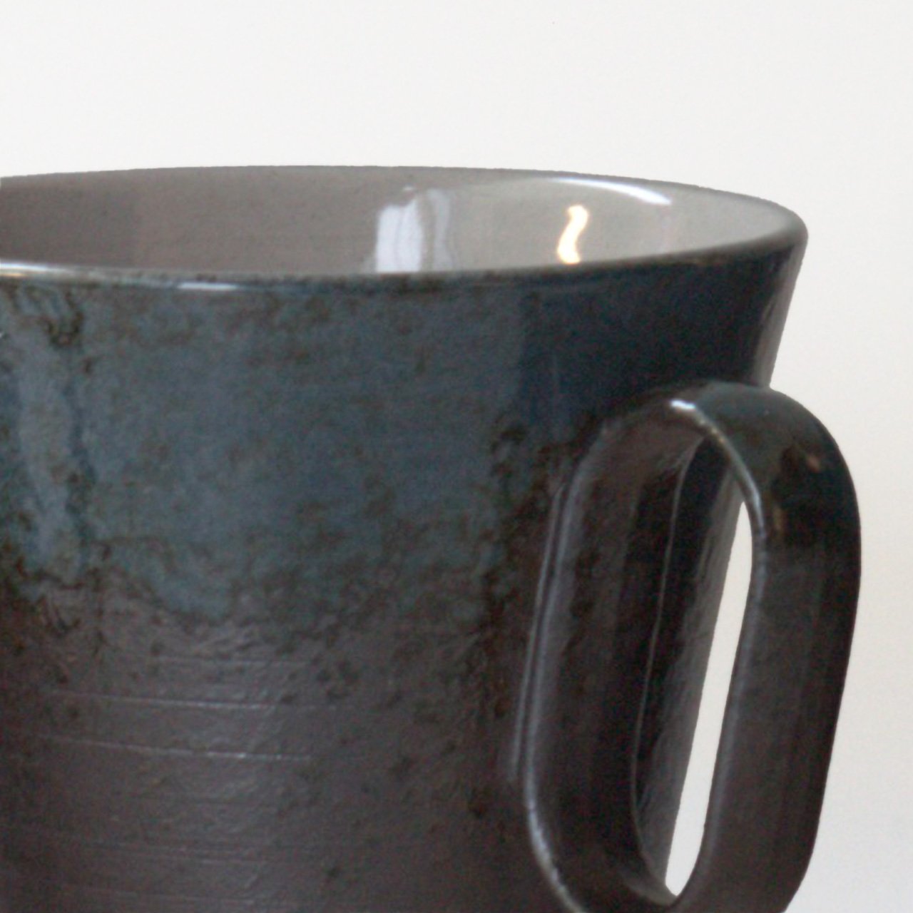 生涯を添い遂げるマグ 越前焼 竜仙窯 土灰釉 杉箱入り 土灰釉 large image number 4