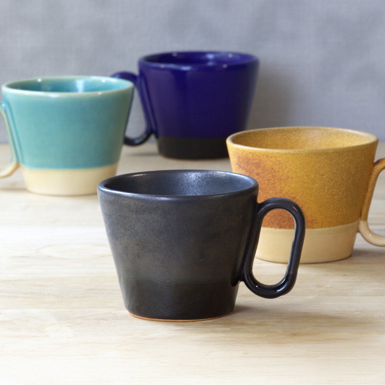 【杉箱入り】生涯を添い遂げるマグ 薩摩焼 帖佐窯 瑠璃釉 黒薩摩 瑠璃釉 large image number 2