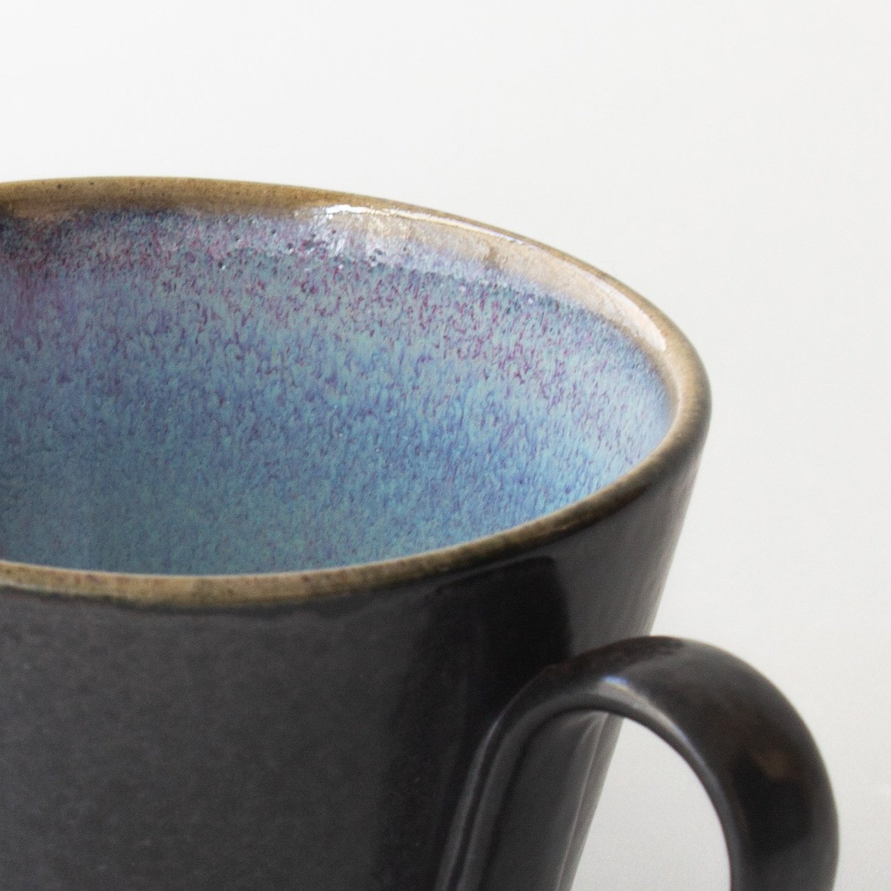 【公式オンラインストア限定】生涯を添い遂げるマグ 越前焼 竜仙窯 ペアセット 均窯釉 ブルー・パープル ギフトボックス入り ペアセット 均窯釉 ブルー・パープル large image number 4