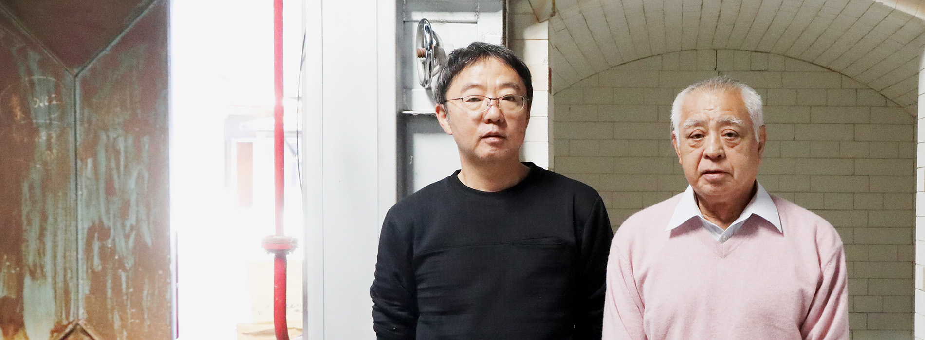 沢田商店 ブランドサイトで職人インタビューを読む