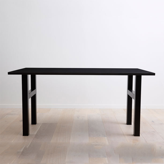 ［岩手］ふるさとの木で生まれる家具 テーブル 赤松 ブラック（1400サイズ）  large image number 0
