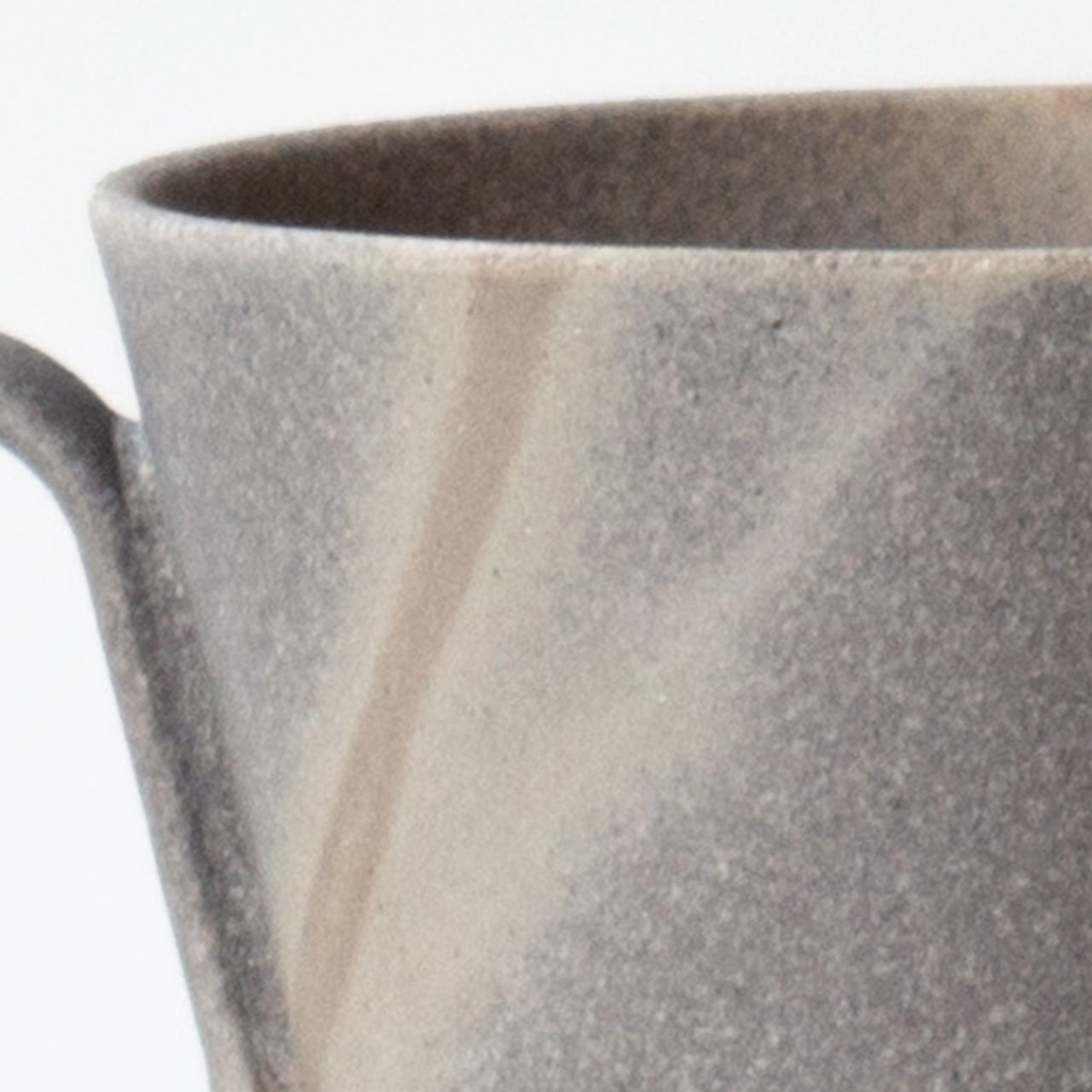 生涯を添い遂げるマグ 再生備前 三石窯 緋襷 ブラック 杉箱入り ブラック large image number 3