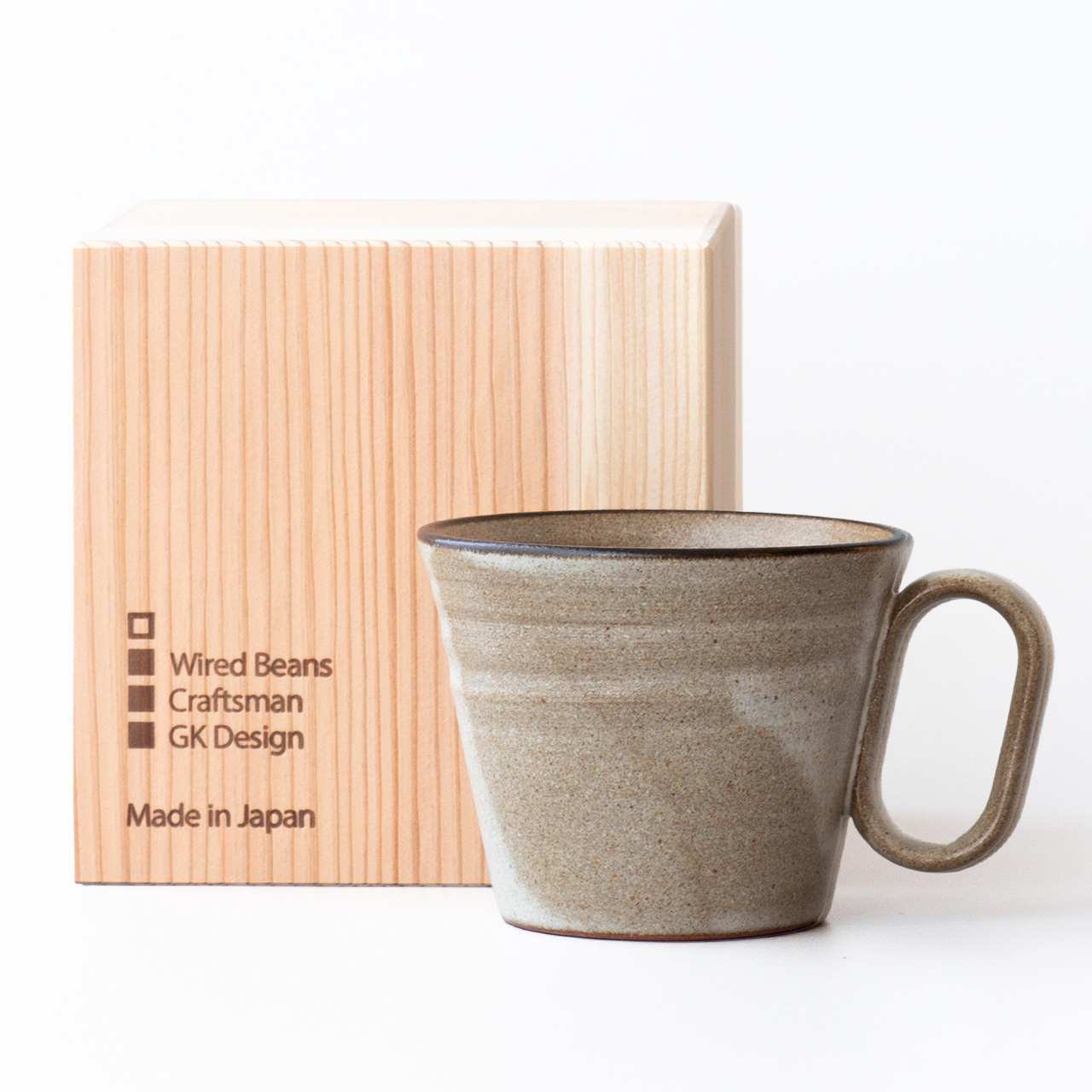 【杉箱入り】生涯を添い遂げるマグ 内原野焼 陽和工房 白茶